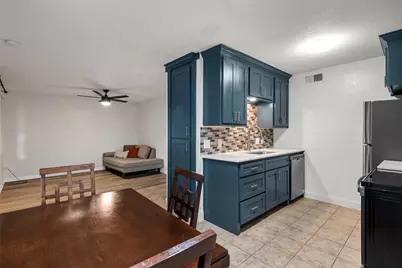 1421 S 12th Street #114, Waco, TX 76706 - Photo 6