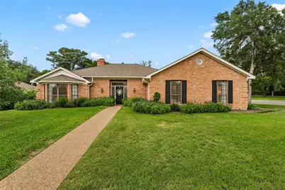3400 Hearthwood Circle, Waco, TX 76708 - Photo 2
