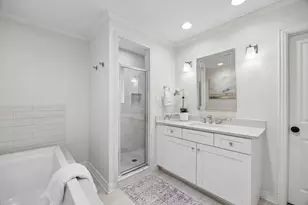 7704 Lemmonwood Dr, Dallas, TX 75231 - Photo 18