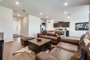 13105 Dawson Dr, Providence Village, TX 76227 - Photo 4