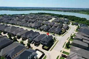 2001 Olivereta Dr, Little Elm, TX 75068 - Photo 2