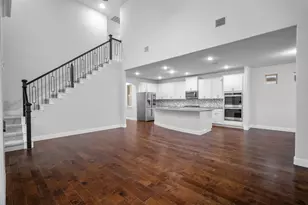 2001 Olivereta Dr, Little Elm, TX 75068 - Photo 4