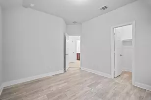 2001 Olivereta Dr, Little Elm, TX 75068 - Photo 22