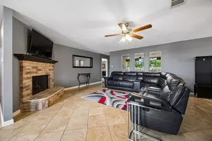545 Rothschild Ln, Murphy, TX 75094 - Photo 4