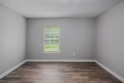 627 E Pacific Street, Sherman, TX 75090 - Photo 20