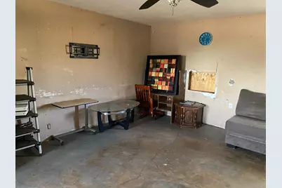 501 N Lincoln Avenue, Electra, TX 76360 - Photo 6