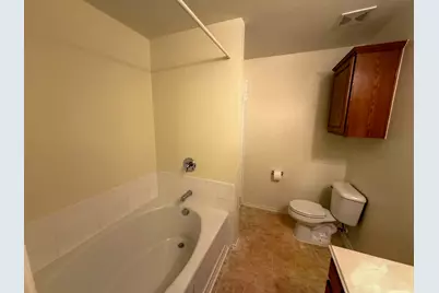 2201 Southridge Lane, Sherman, TX 75092 - Photo 14