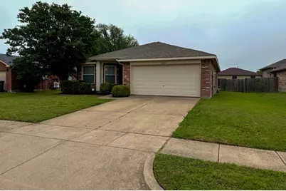 2201 Southridge Lane, Sherman, TX 75092 - Photo 2