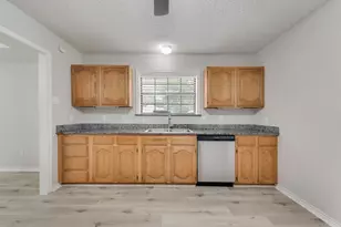 2697 Poplar Dr, Flower Mound, TX 75028 - Photo 20