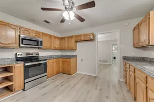 2697 Poplar Dr, Flower Mound, TX 75028 - Photo 18