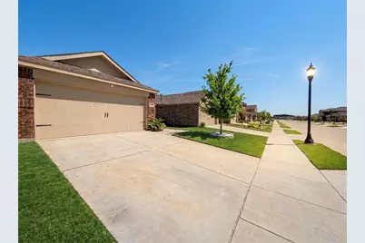 14033 Earlham Street, Pilot Point, TX 76258 - Photo 20