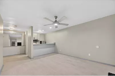 1810 N Garrett Avenue #124, Dallas, TX 75206 - Photo 2