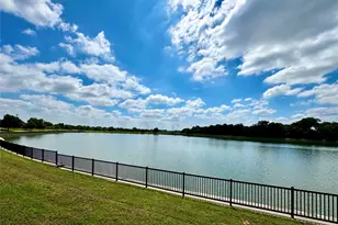634 Glen Lakes Dr, Coppell, TX 75019 - Photo 2