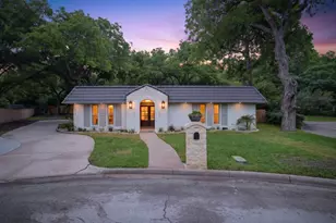1512 Northcrest Ct, Fort Worth, TX 76107 - Photo 2