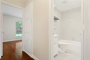 7305 S Meadow Dr E, Fort Worth, TX 76133 - Photo 18