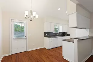 7305 S Meadow Dr E, Fort Worth, TX 76133 - Photo 8