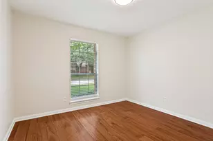 7305 S Meadow Dr E, Fort Worth, TX 76133 - Photo 16