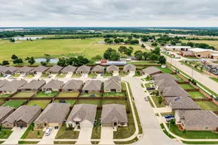 1219 Fairbanks Dr, Ennis, TX 75119 - Photo 16