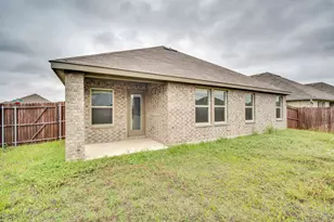 1219 Fairbanks Dr, Ennis, TX 75119 - Photo 14