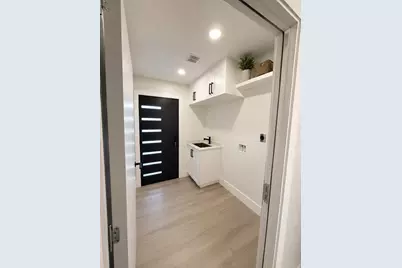 4909 Elysian Street #F, Houston, TX 77009 - Photo 16