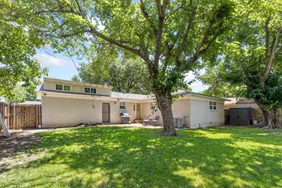 2125 Elton Road, Haltom City, TX 76117 - Photo 4