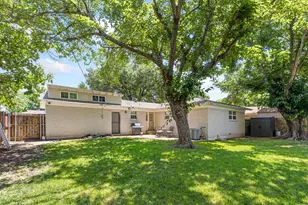 2125 Elton Rd, Haltom City, TX 76117 - Photo 4