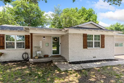 2125 Elton Road, Haltom City, TX 76117 - Photo 4