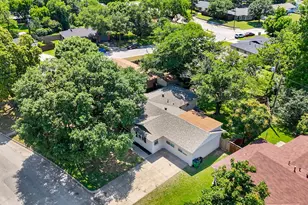2125 Elton Rd, Haltom City, TX 76117 - Photo 10