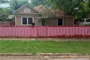 417 W Brooklyn Ave, Dallas, TX 75208 - Photo 1