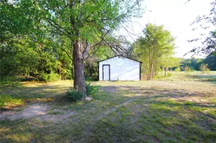 108 Co Rd 1102, Streetman, TX 75859 - Photo 4