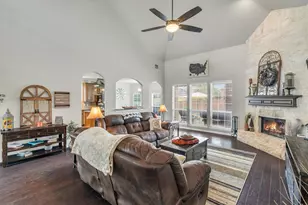 1232 Clearbrook Dr, Kennedale, TX 76060 - Photo 8