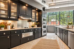 2220 Canton St, Dallas, TX 75201 - Photo 2