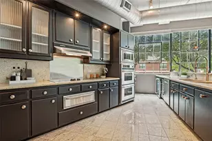 2220 Canton St, Dallas, TX 75201 - Photo 2