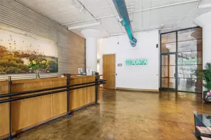2220 Canton St, Dallas, TX 75201 - Photo 2