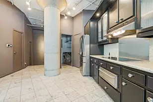 2220 Canton St, Dallas, TX 75201 - Photo 6
