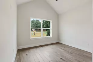 3201 Walnut Creek Pkwy, Granbury, TX 76049 - Photo 32