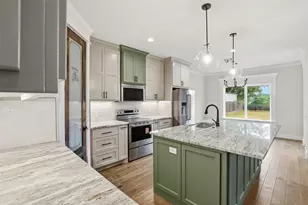 3201 Walnut Creek Pkwy, Granbury, TX 76049 - Photo 14