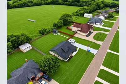 3201 Walnut Creek Parkway, Granbury, TX 76049 - Photo 40