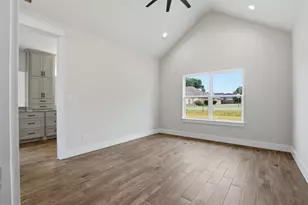 3201 Walnut Creek Pkwy, Granbury, TX 76049 - Photo 16