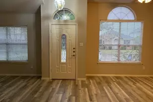 3803 Rose Ct, McKinney, TX 75070 - Photo 2