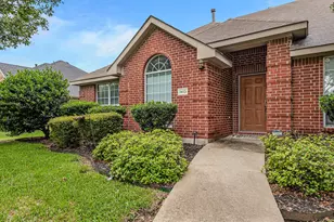 7413 Providence Dr, Rowlett, TX 75089 - Photo 4