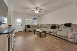 16128 Bronte Lane, Fort Worth, TX 76247 - Photo 8