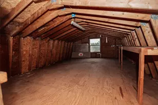 305 Ball St, Tom Bean, TX 75491 - Photo 34
