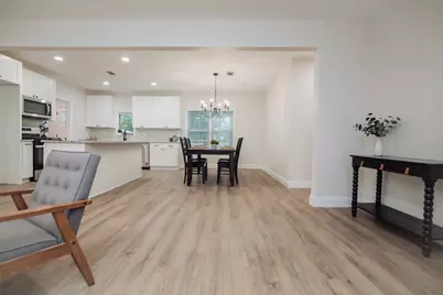 305 Ball Street, Tom Bean, TX 75491 - Photo 6