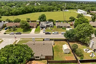 5901 Chisholm Trail, Haltom City, TX 76148 - Photo 24