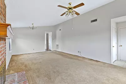 5901 Chisholm Trail, Haltom City, TX 76148 - Photo 4