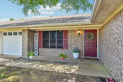 2051 Lisa Circle, Canton, TX 75103 - Photo 2