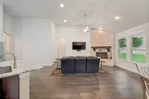 120 Shadow Creek Ln, Hickory Creek, TX 75065 - Photo 12