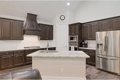120 Shadow Creek Lane, Hickory Creek, TX 75065 - Photo 8