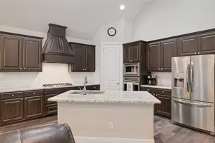 120 Shadow Creek Ln, Hickory Creek, TX 75065 - Photo 8